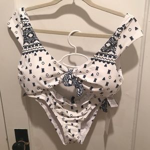 Splendid boarder stripe bikini NWT